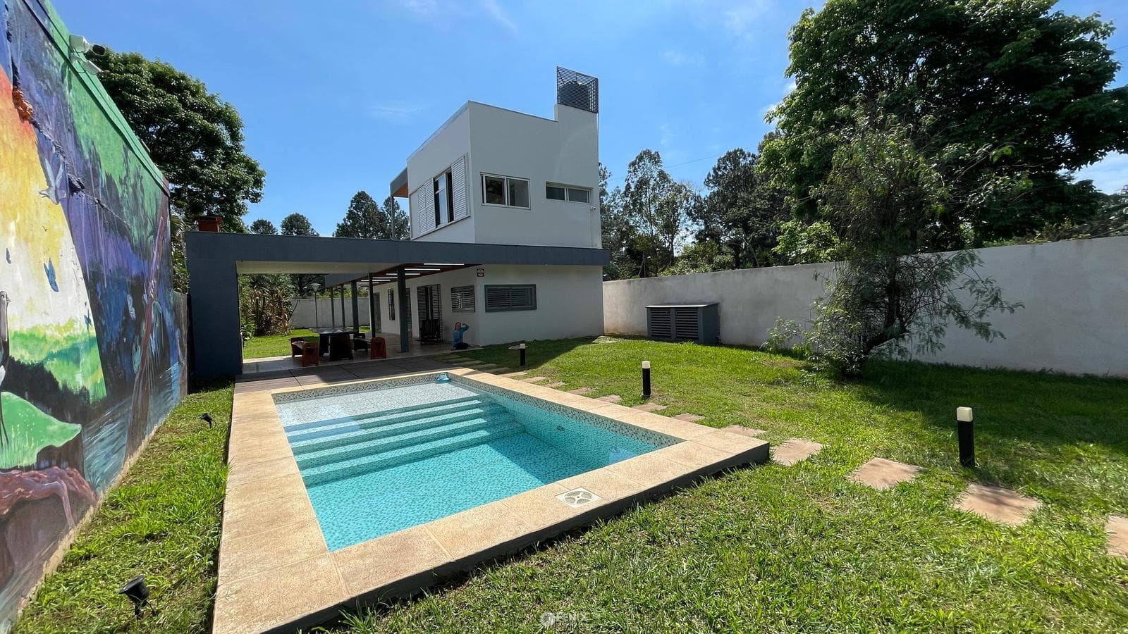 CASA DE FIN DE SEMANA EN VENTA - BARRIO DEL LAGO, CANDELARIA (CF1421)