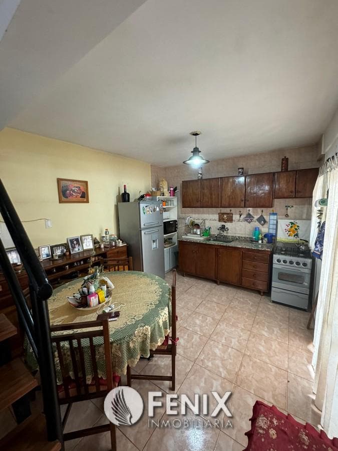 CF1158 - DUPLEX EN CONDOMINIO EN VENTA Z/ AV. CENTENARIO Y AV. SAN MARTÍN