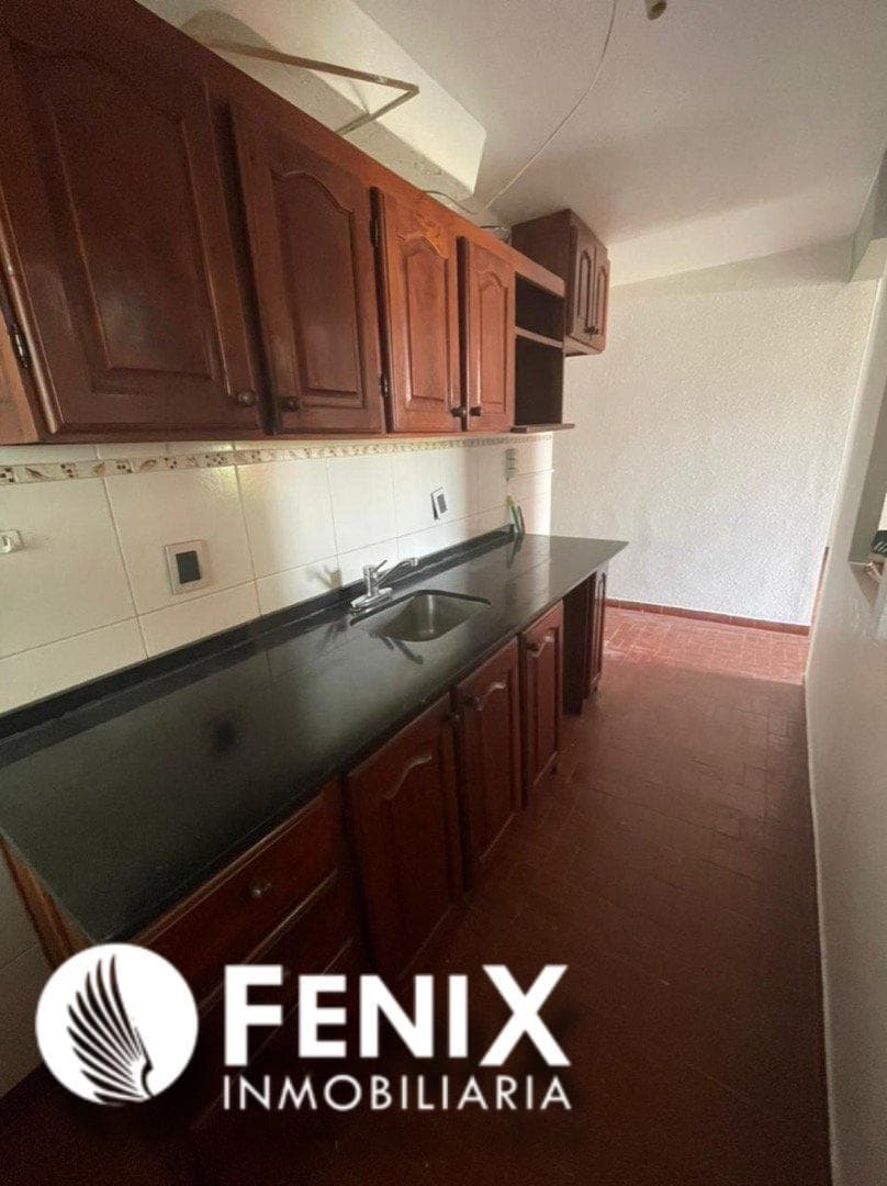 DF804 - DEPARTAMENTO EN VENTA Z/ AV. LAVALLE Y AV. BLAS PARERA