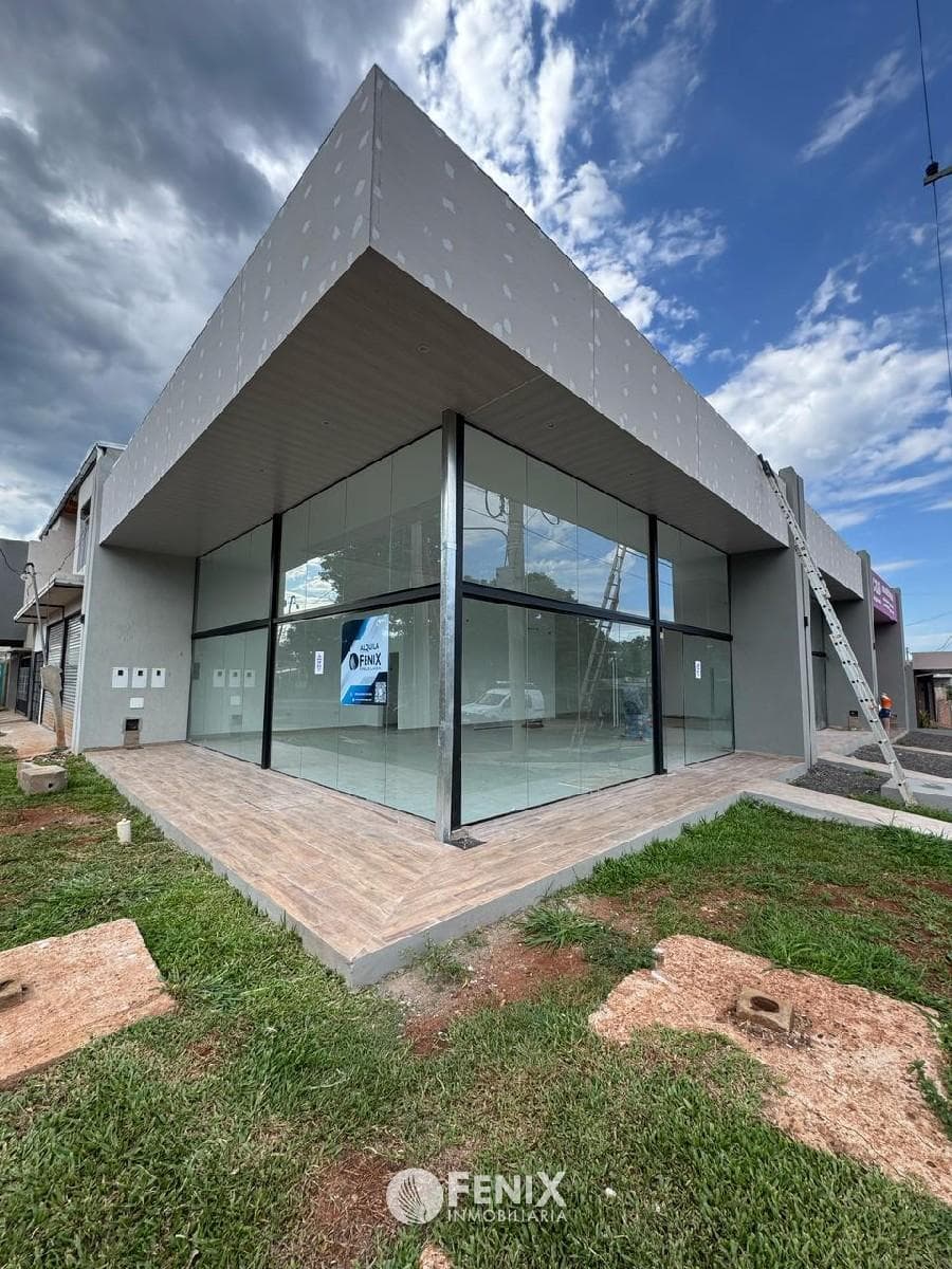 LCF A166 - LOCAL COMERCIAL EN ESQUINA EN ALQUILER - AV. LAS HERAS Y AGUADO