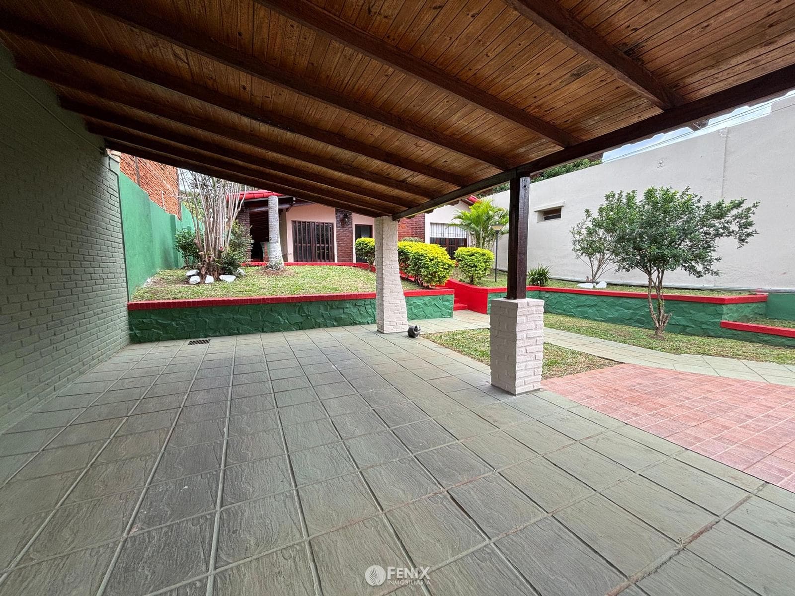 CF1258 - CASA APTA CREDITO HIPOTECARIO - 4 DORMITORIOS - B° PALOMAR