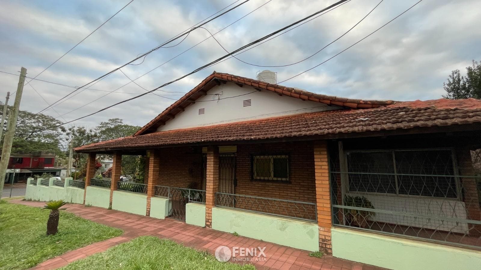 CF1276 - CASA APTA CRÉDITO HIPOTECARIO - 4 DORMITORIOS - AV. LAVALLE Y BUSTAMANTE