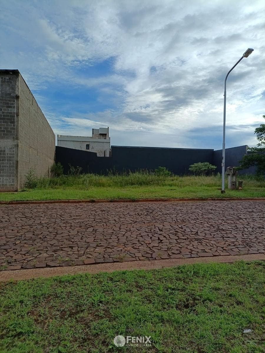 TF833 - LOTE EN VENTA - ITAEMBÉ GUAZÚ (SECTOR COMERCIAL) - 280m2