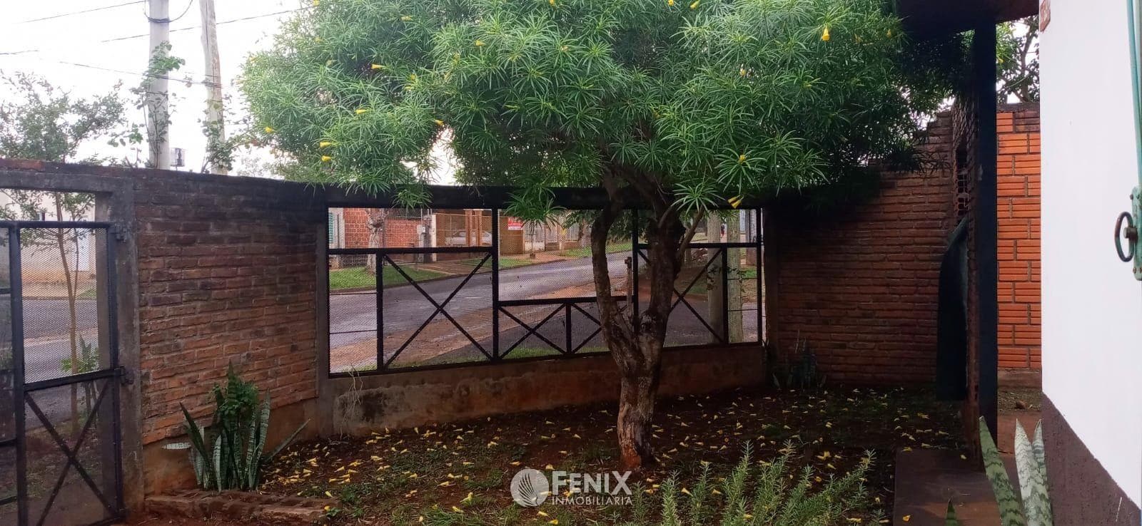 CF1335 - CASA EN VENTA - 2 DORMITORIOS - ITAEMBÉ MINÍ