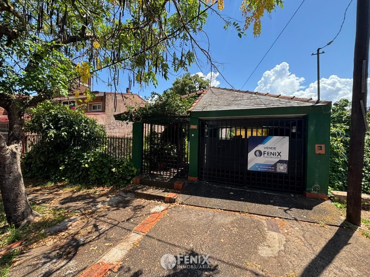 TF846 - TERRENO CON CASA A RECICLAR A METROS DE LA COSTANERA - CALLE HERNÁNDEZ CASI AV. ROCA
