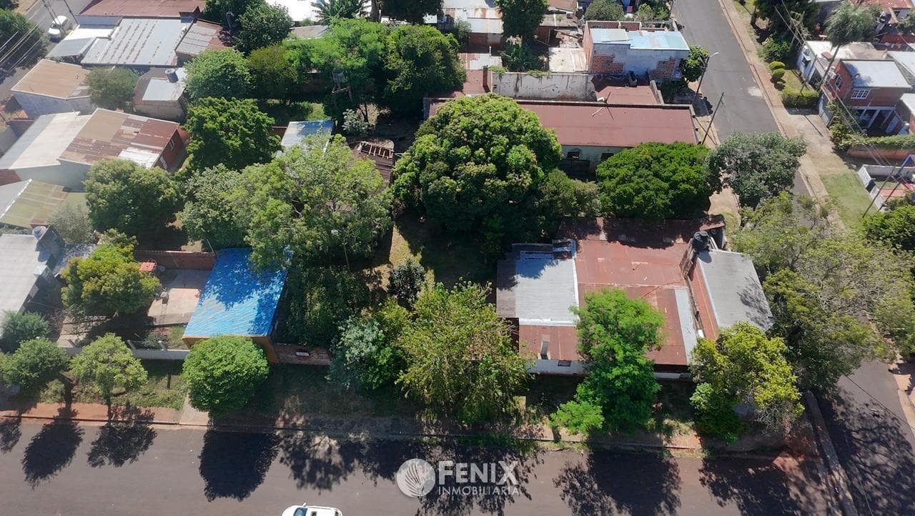 TF849 - TERRENO EN VENTA CON DOBLE FRENTE - 575,78m2 - CALLES CERRO CORÁ Y APÓSTOLES