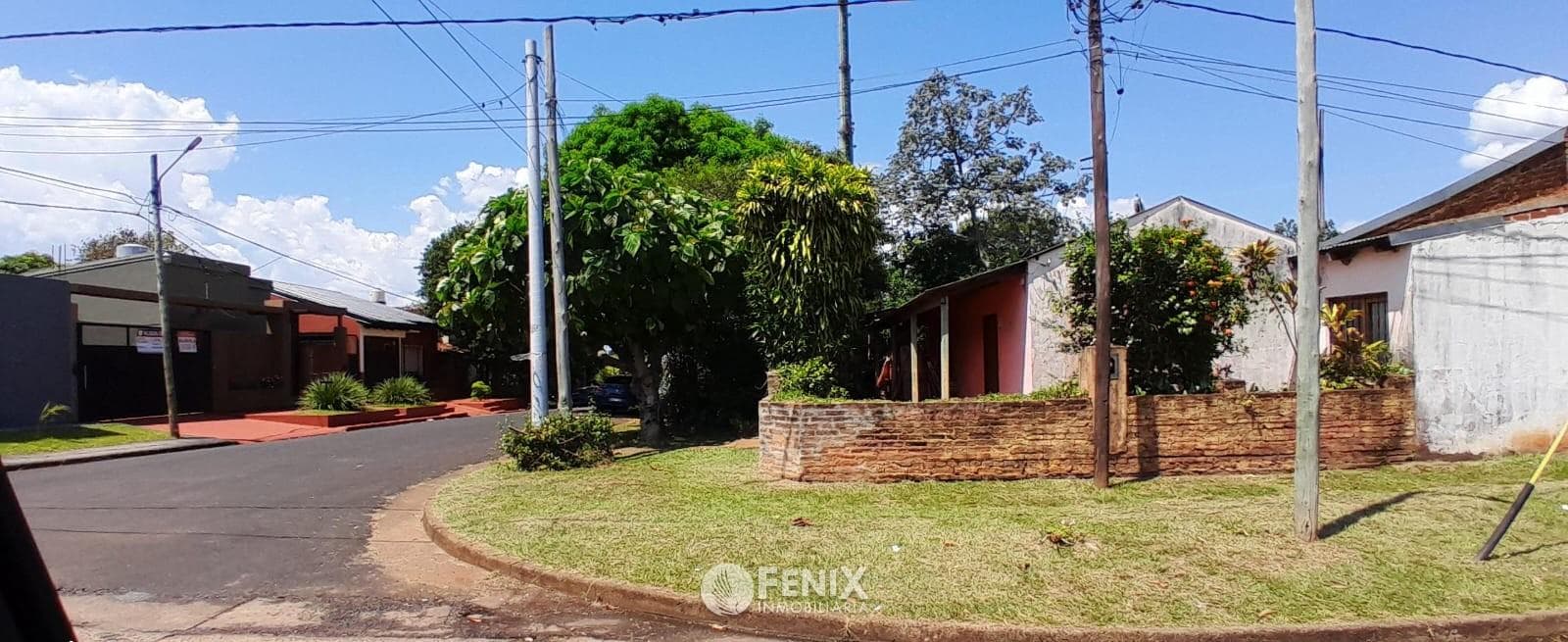 TF863 - TERRENO EN ESQUINA EN VENTA - CALLES NORUEGA Y PERITO MORENO