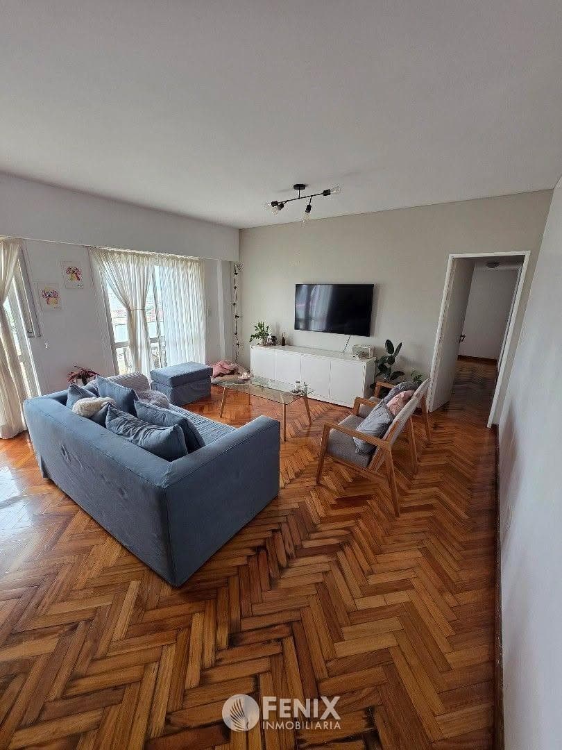 DEPARTAMENTO EN VENTA DE 3 DORMITORIOS EN ZONA CENTRO - EDIFICIO COLÓN (DF970)