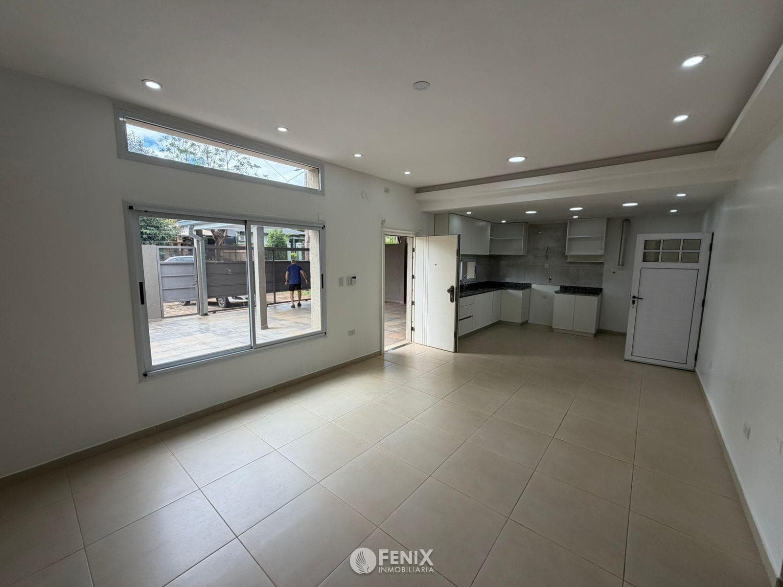 CASA EN VENTA DE 3 DORMITORIOS EN BARRIO ALTA GRACIA (CF1404)